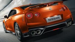การทดสอบ Drag Race! 2012 Nissan GT-R vs 2011 Chevy Corvette Z06 vs 2011 Shelby GT500 